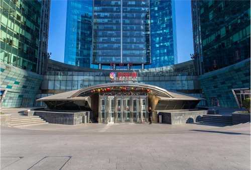 廣安體育場(chǎng)圍網(wǎng)施工